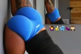 ➡ IF U WANNA SEE ME ➡ MESSAGE ME ON MY 💦𝙊𝙉𝙇𝙔𝙁𝘼𝙉𝙎💦 AND I WILL MESSAGE YOU BACK ⬇ 𝙄𝙉𝙎𝙏𝘼𝙉𝙏𝙇𝙔 PRESS DOWN ON MY ONLYFANS LINK BELOW AND PRESS OPEN 👇 https://onlyfans.com/wettitaliansophia - Image 7